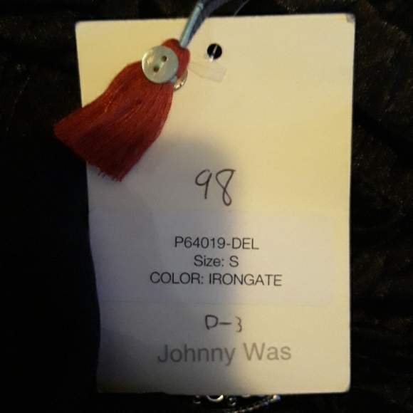 JOHNNY WAS Shiny Flowy Shorts - Picture 8 of 9